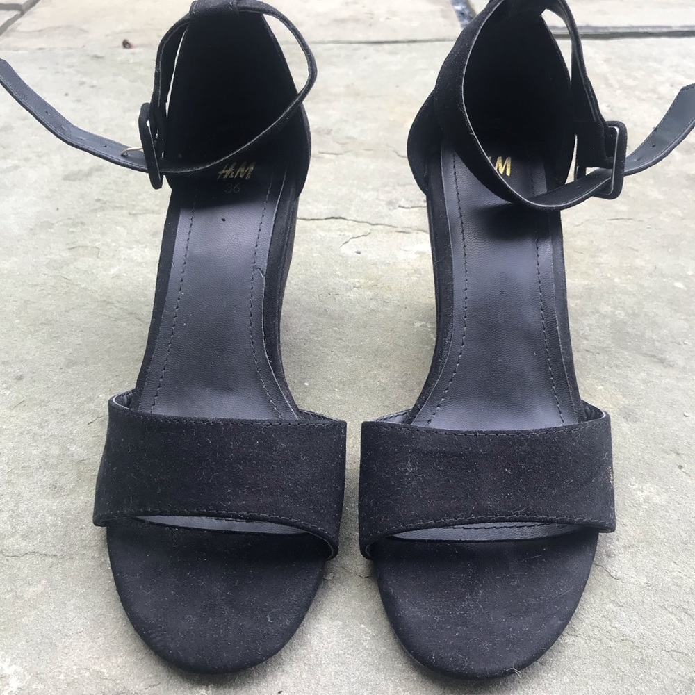 Black H&M wedges